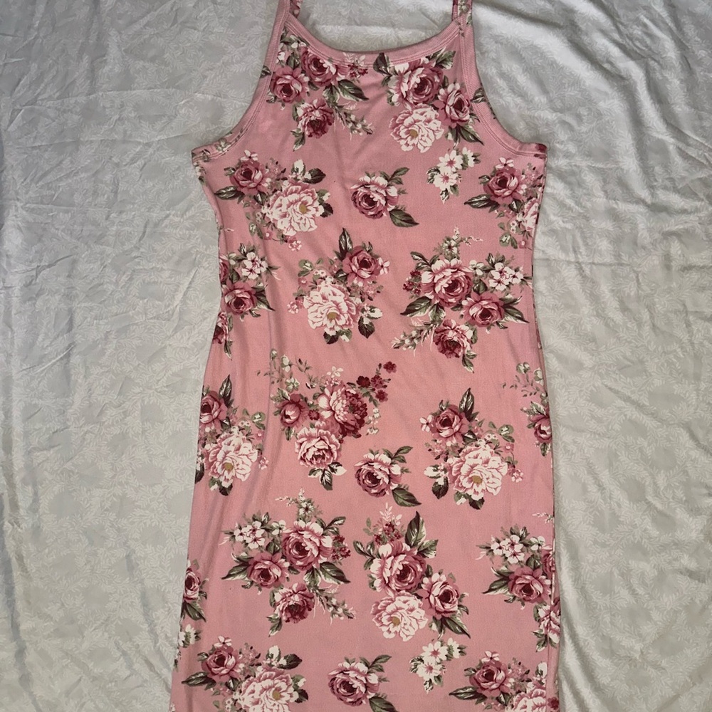 Absolutely Famous Pink Halter Sheath Midi Dress